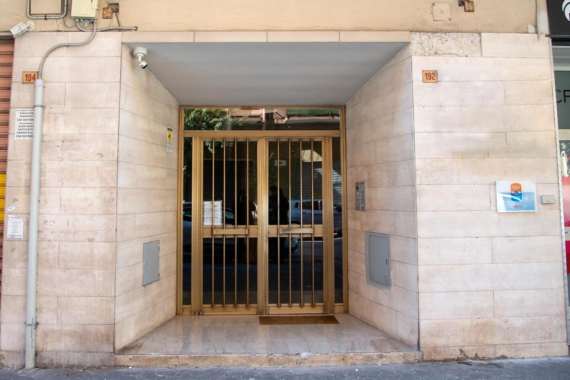 Angel White Loft Salerno Apartment Exterior foto
